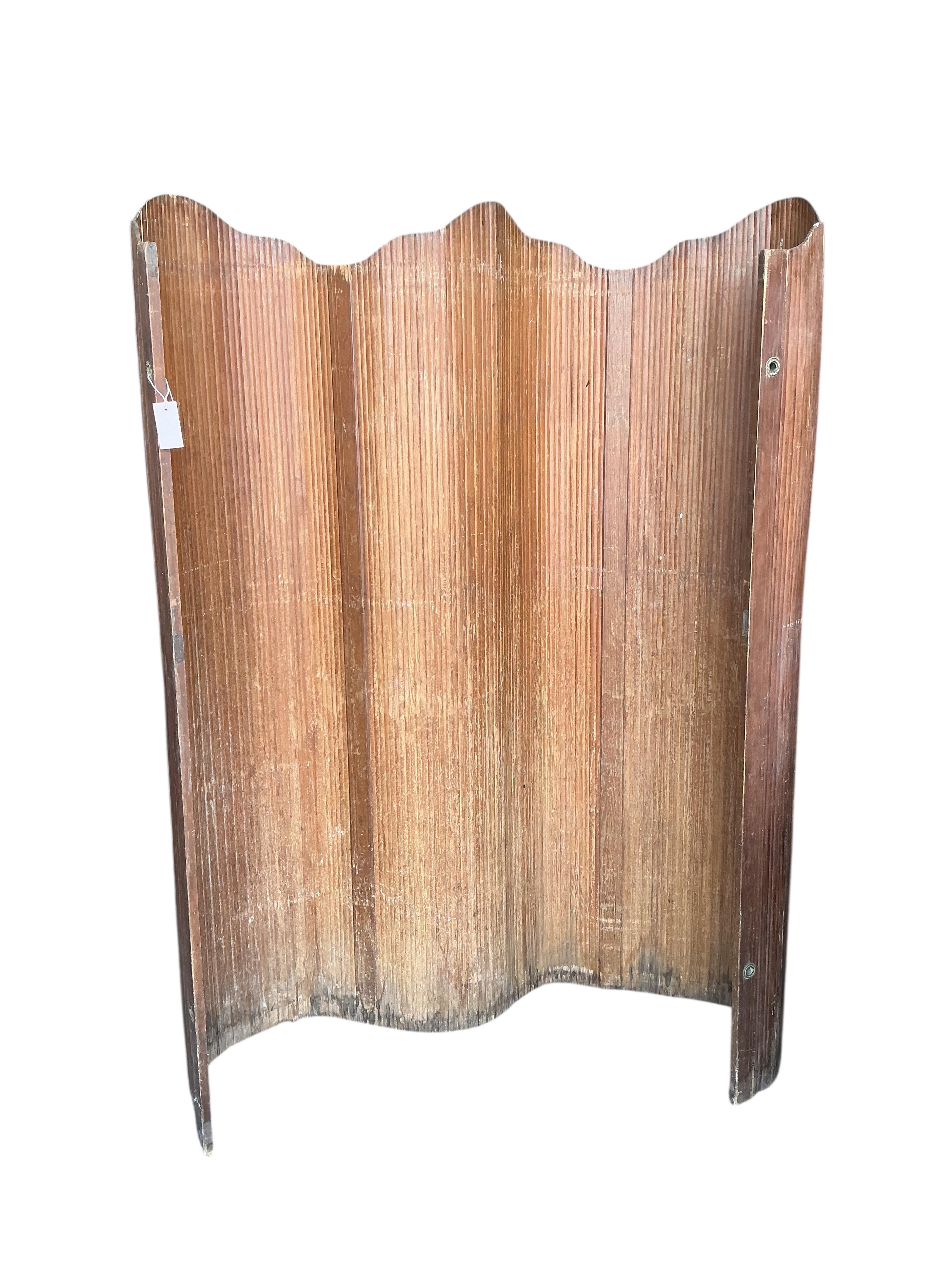 A Baumann style oak tambour dressing screen, height 174cm